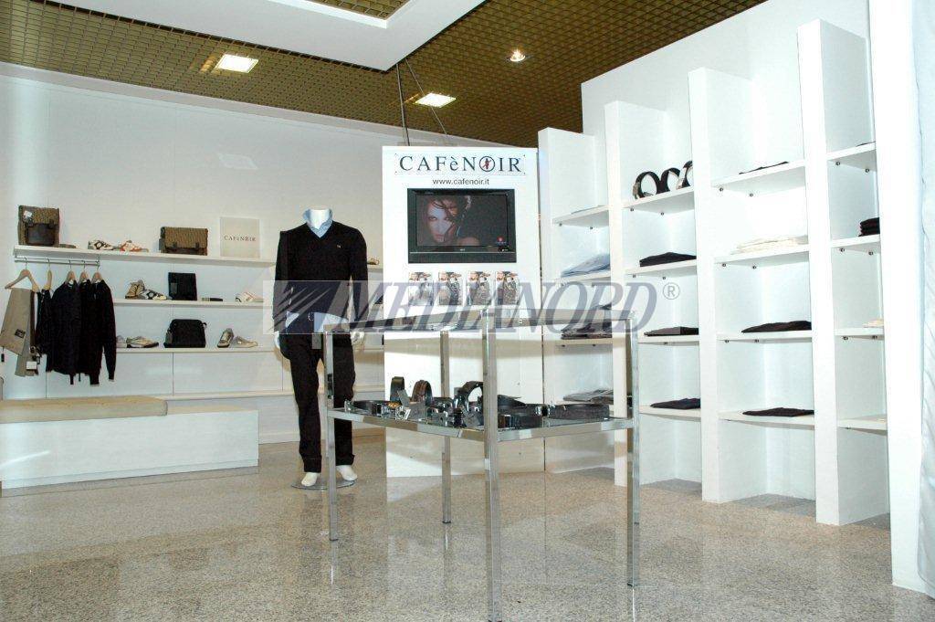Negozio - Locale Commerciale in Vendita - Foto 2