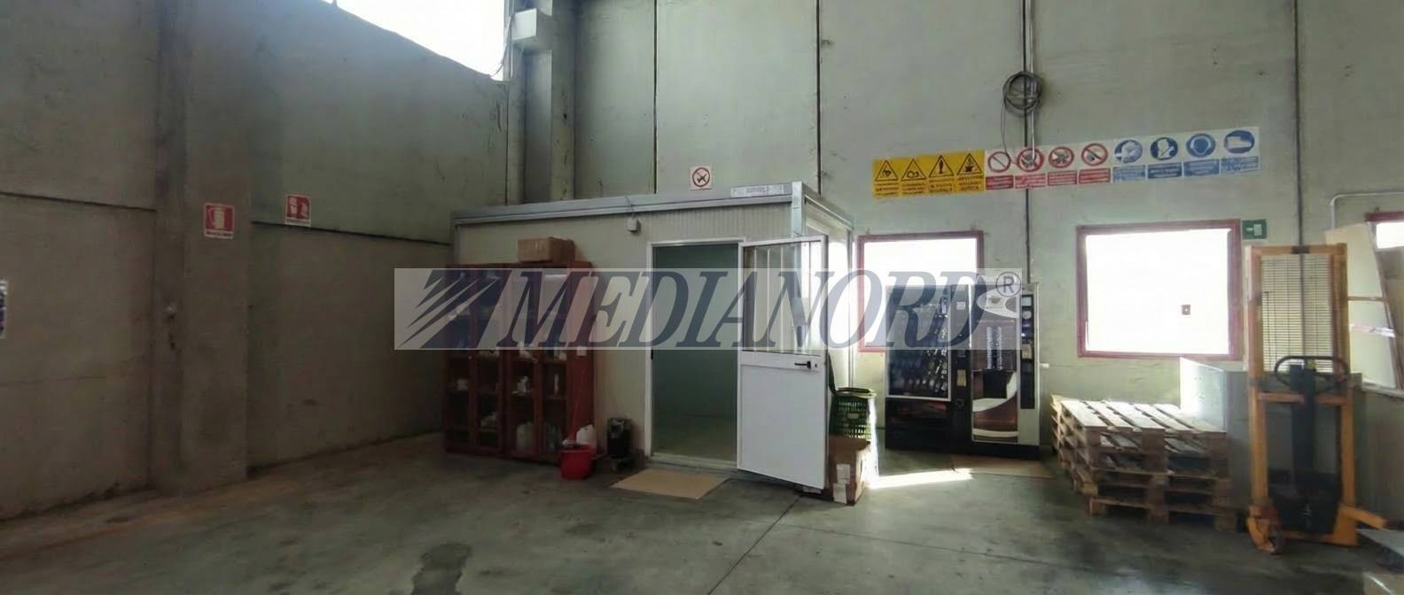 Capannone Industriale in Affitto - Foto 12