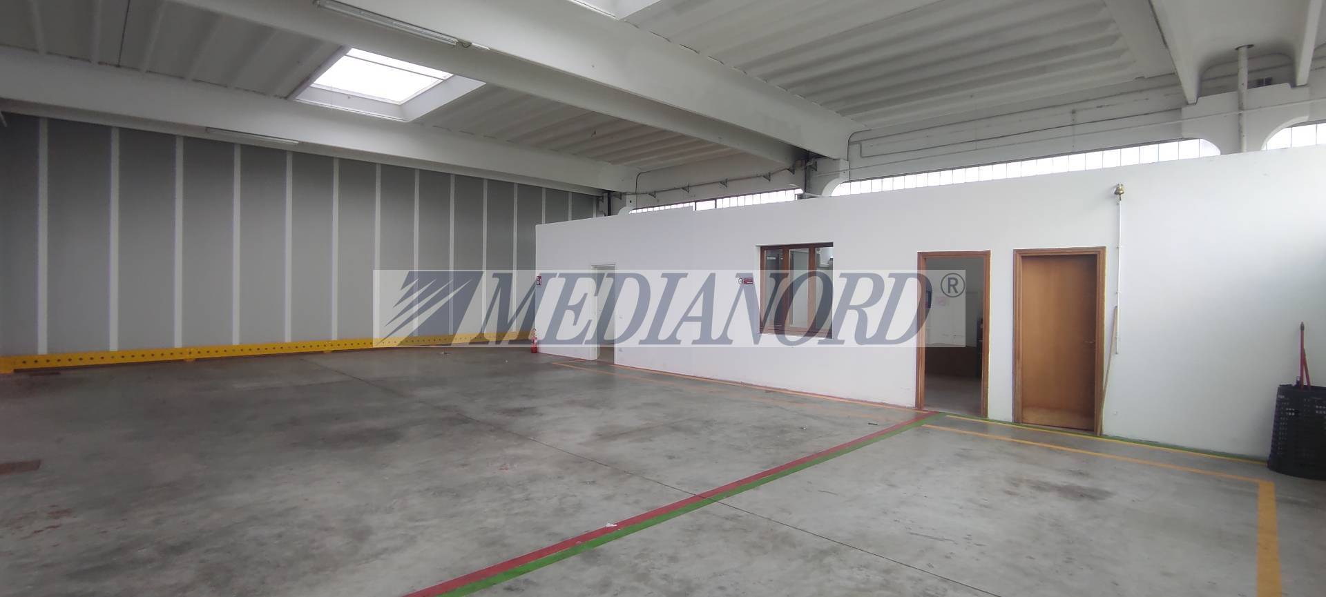 Capannone Industriale in Affitto - Foto 4