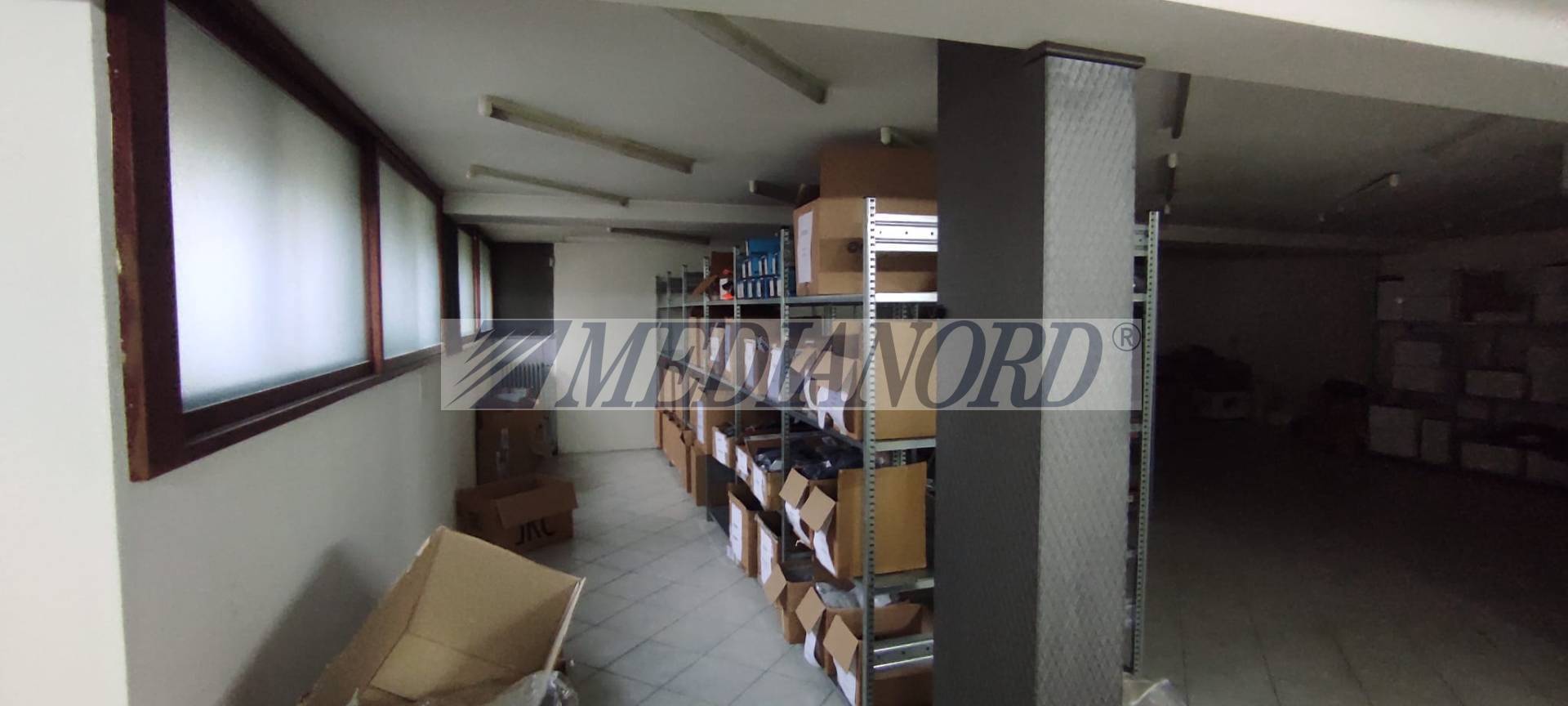 Negozio - Locale Commerciale in Affitto - Foto 12