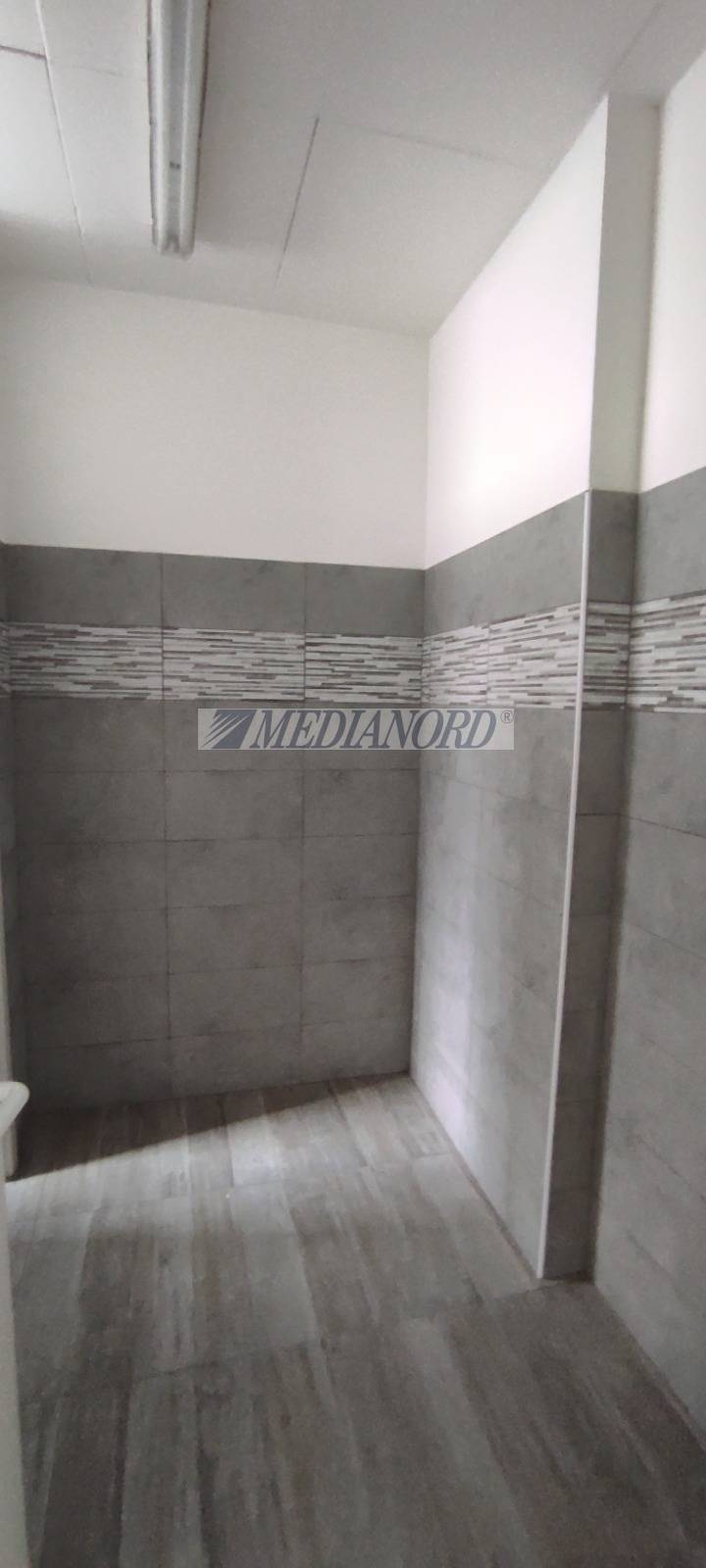 Negozio - Locale Commerciale in Affitto - Foto 8