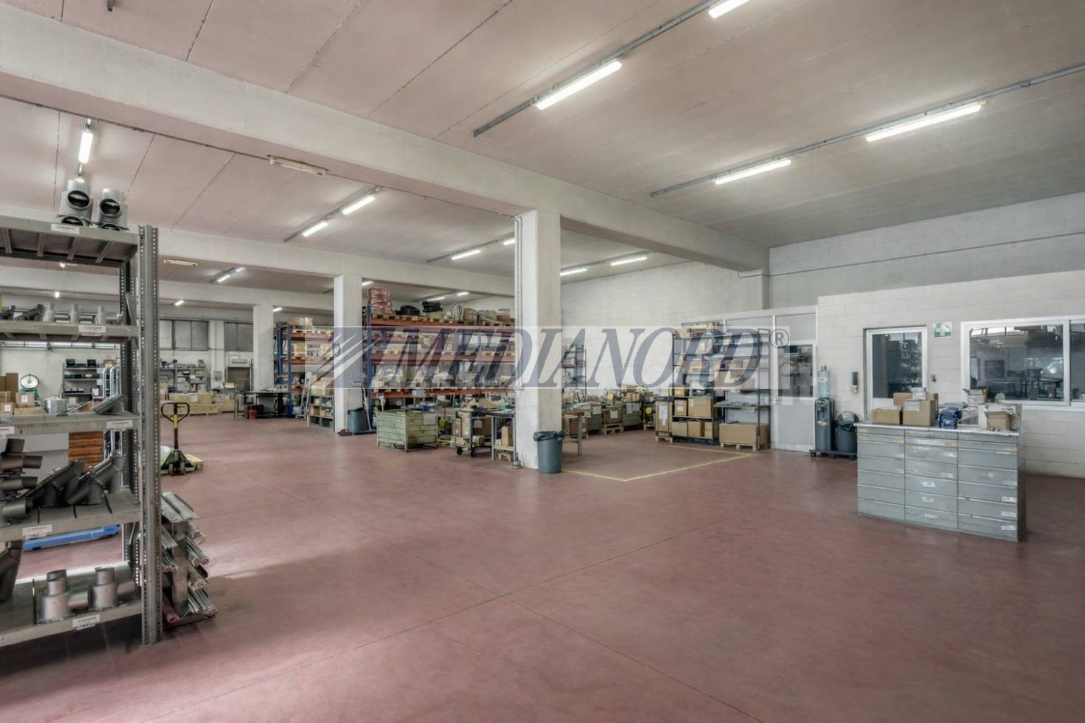 Capannone Industriale in Vendita - Foto 8