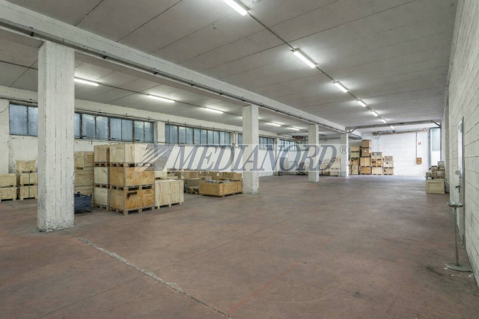 Capannone Industriale in Vendita - Foto 12