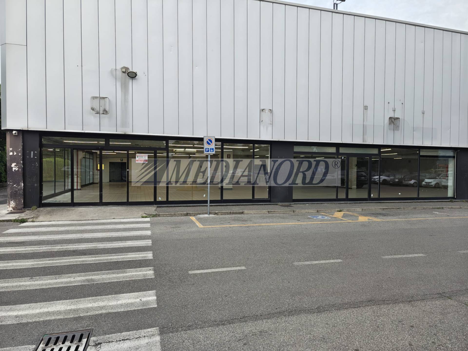 Negozio - Locale Commerciale in Affitto - Foto 11