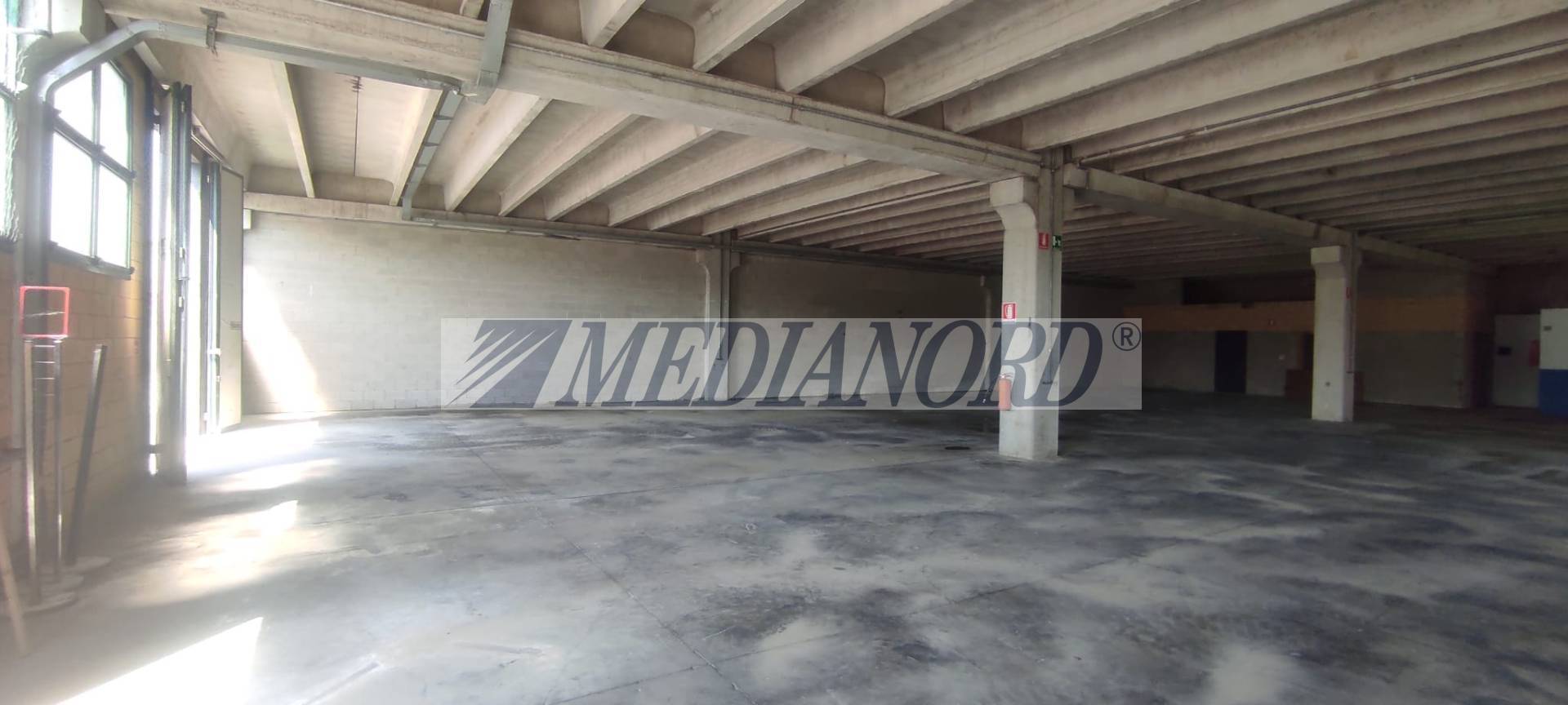 Capannone Industriale in Vendita - Foto 11