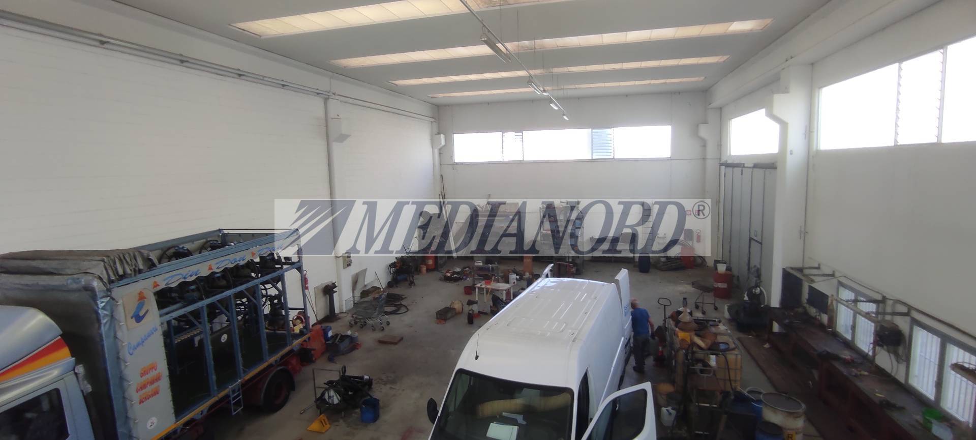 Capannone Industriale in Affitto - Foto 4