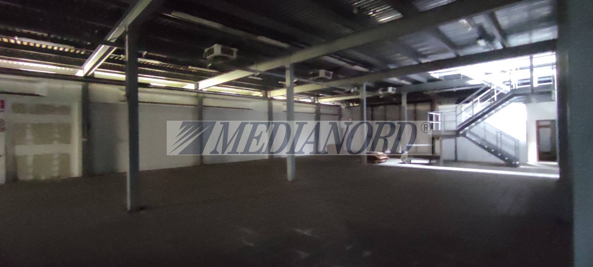Capannone Industriale in Affitto - Foto 6