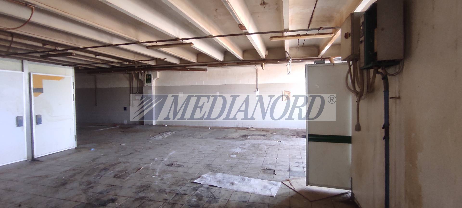 Capannone Industriale in Vendita - Foto 5