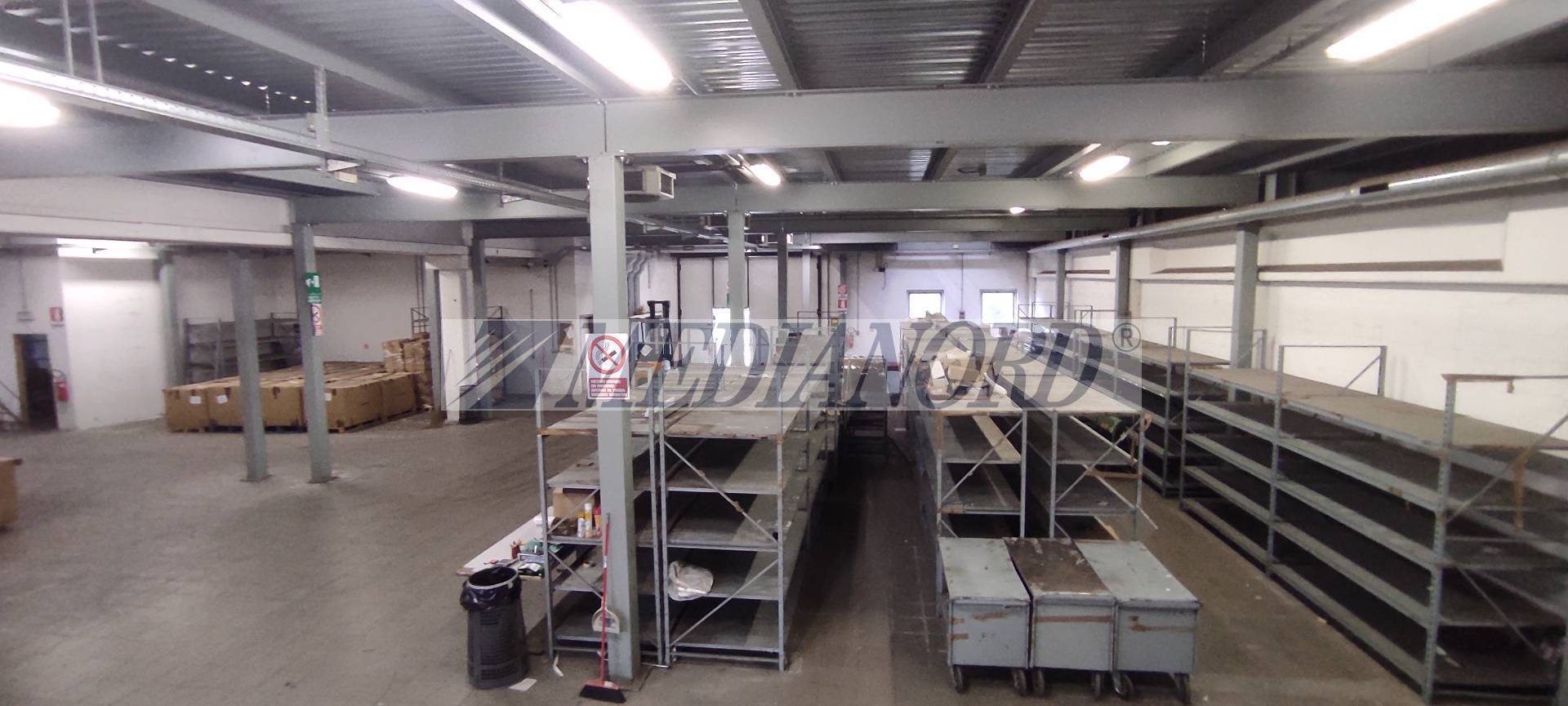 Capannone Industriale in Vendita - Foto 12