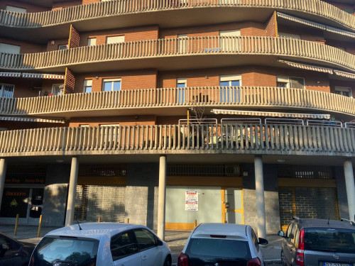 NEGOZIO in Affitto/Vendita a Bergamo