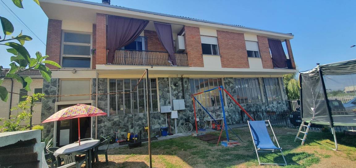  alessandria vendita quart: borgo cittadella agenzia-studio-casa