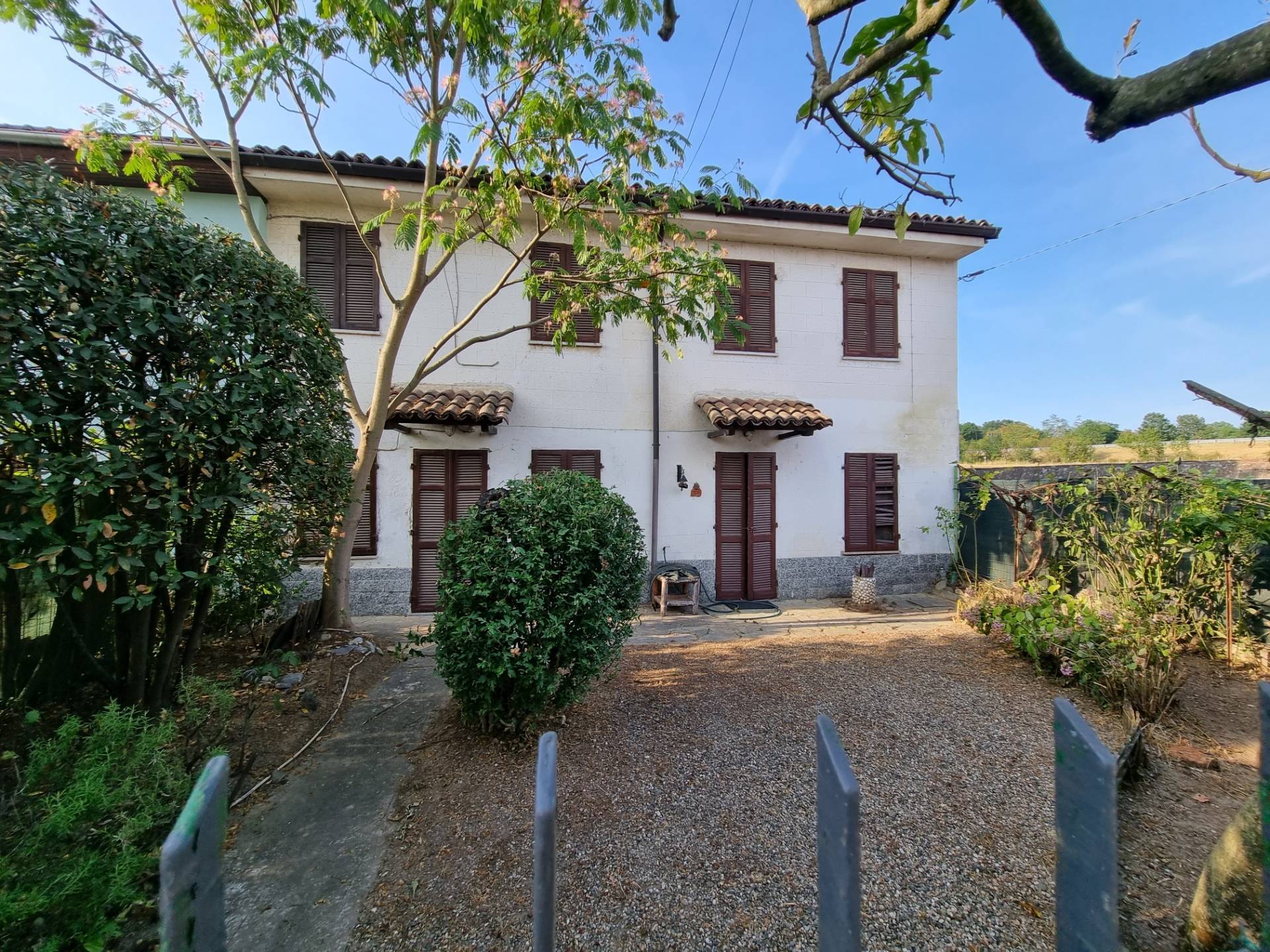Casa indipendente in vendita a Giardinetto, Castelletto Monferrato (AL)