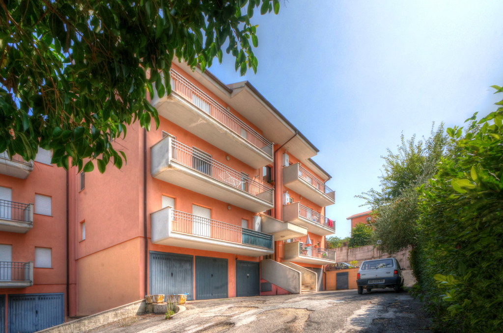  arpino vendita quart:  societ?-italiana-consulenti-immobiliari-srl-alfano-agency