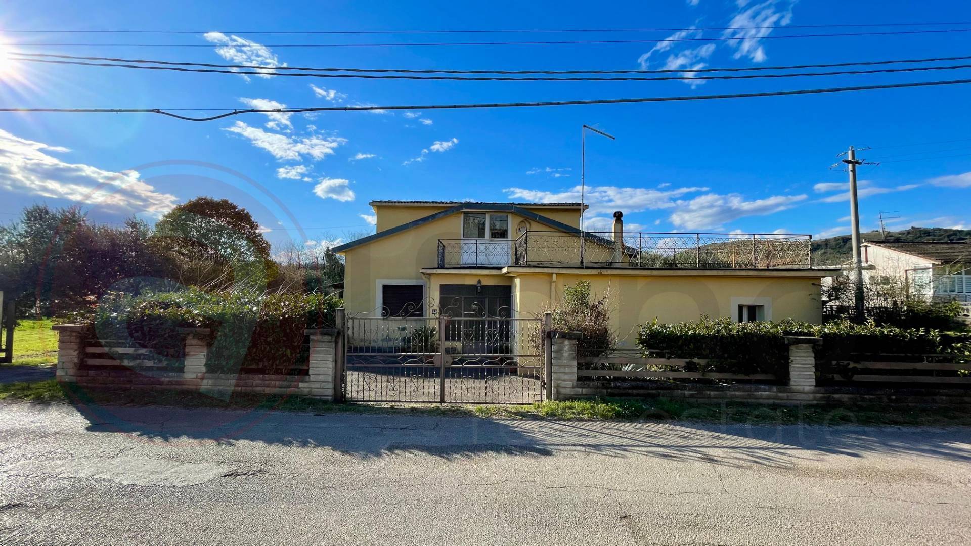 Casa indipendente in vendita a Colfelice (FR)