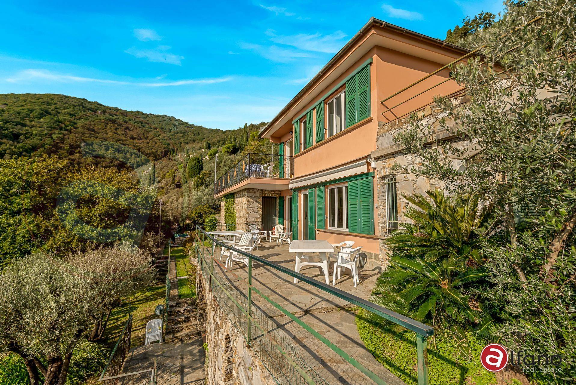 Villa in vendita a Recco (GE)