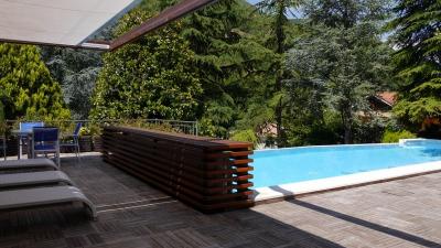 Villa for sale in Atina