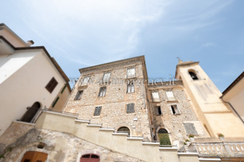 typical historical house for sale in Fontana Liri