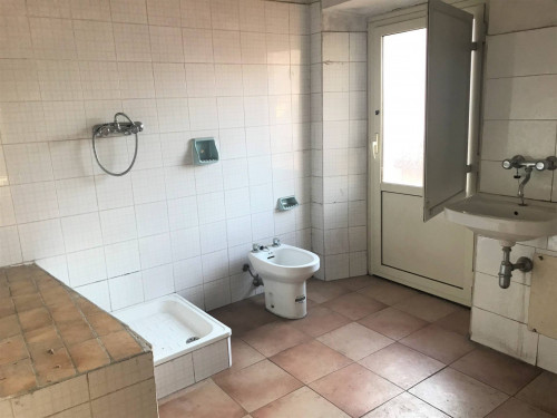 Palazzo intero stabile in vendita a Sora