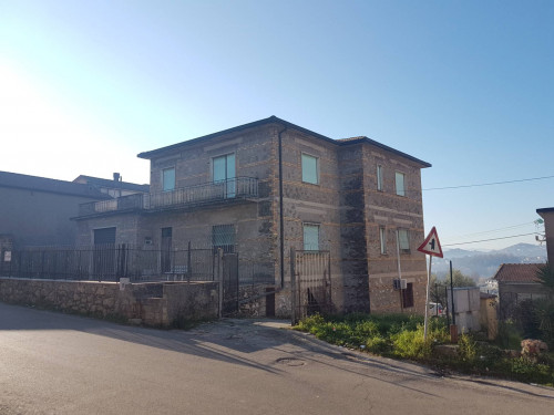 detached house for sale in Monte San Giovanni Campano
