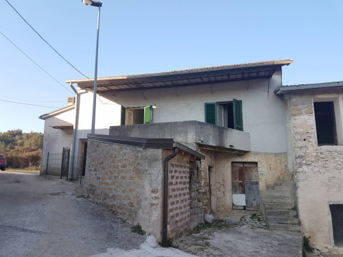 semi-detached house for sale in Rocca d'Arce
