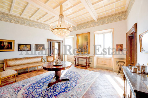Palazzo storico in vendita a Arpino