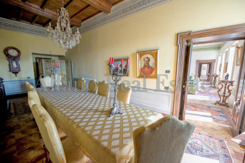 Palazzo storico in vendita a Arpino