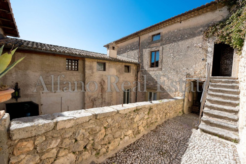 Palazzo storico in vendita a Arpino