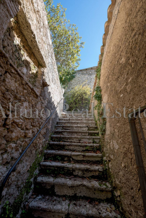 Palazzo storico in vendita a Arpino