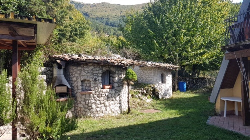 Villino a schiera in vendita a Alvito