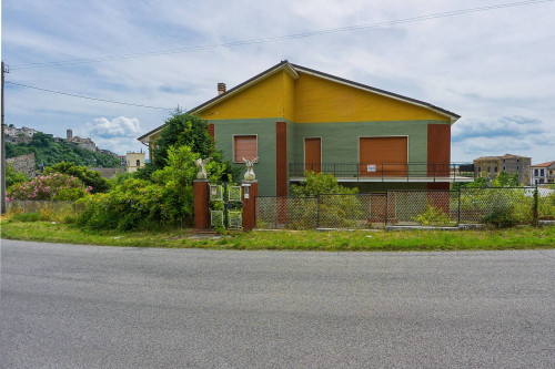 Villa for sale in Roccasecca