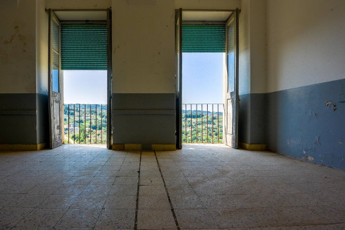 Palazzo intero stabile in vendita a Arpino