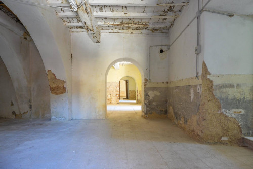 Palazzo intero stabile in vendita a Arpino