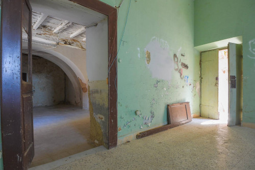 Palazzo intero stabile in vendita a Arpino