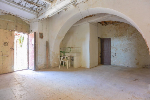 Palazzo intero stabile in vendita a Arpino