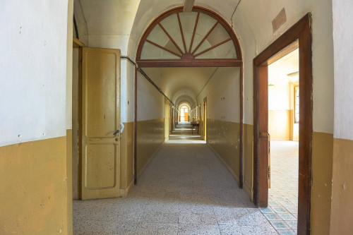 Palazzo intero stabile in vendita a Arpino