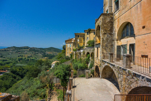 Palazzo intero stabile in vendita a Arpino