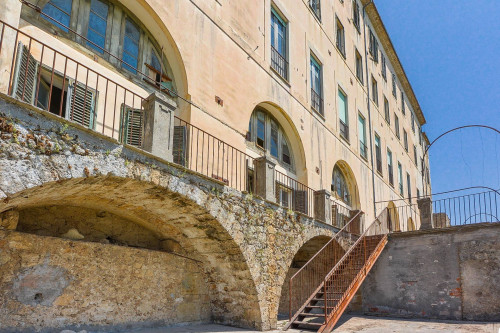 Palazzo intero stabile in vendita a Arpino