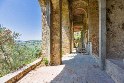 Palazzo intero stabile in vendita a Arpino