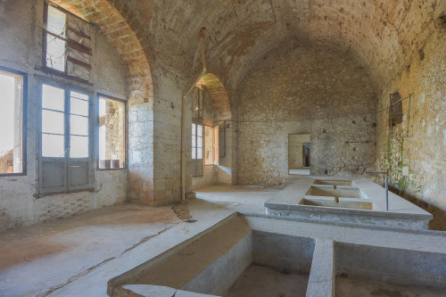 Palazzo intero stabile in vendita a Arpino