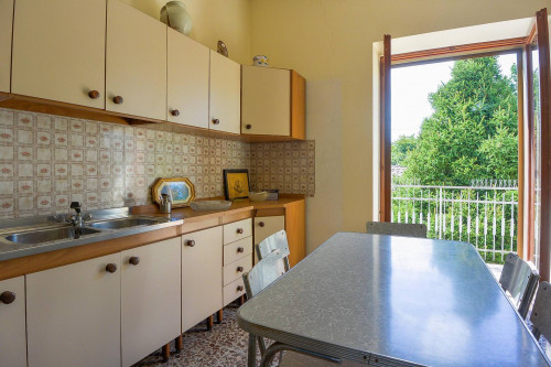 farmhouse for sale in Pignataro Interamna