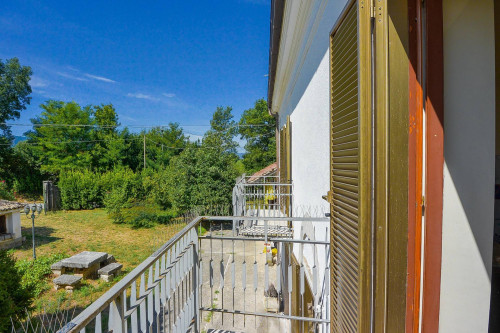 farmhouse for sale in Pignataro Interamna