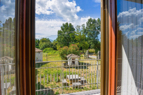 farmhouse for sale in Pignataro Interamna