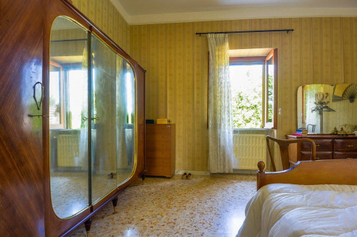 farmhouse for sale in Pignataro Interamna