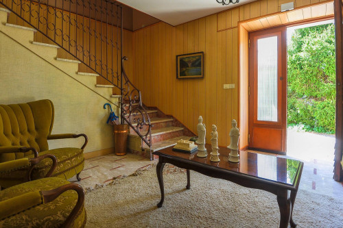 farmhouse for sale in Pignataro Interamna