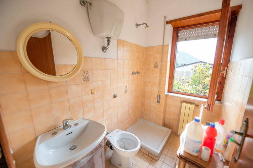 Appartamento in vendita a Colfelice