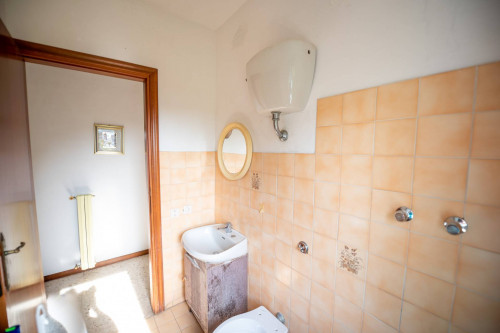 Appartamento in vendita a Colfelice