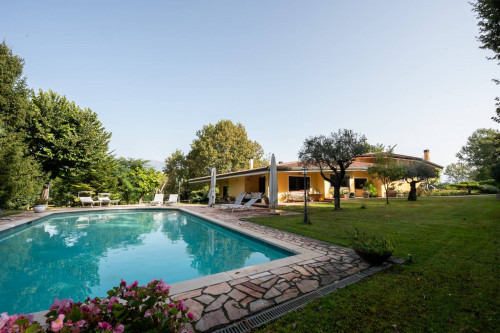 Villa for sale in Pignataro Interamna