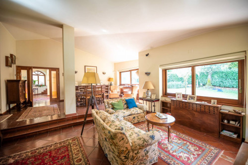 Villa for sale in Pignataro Interamna