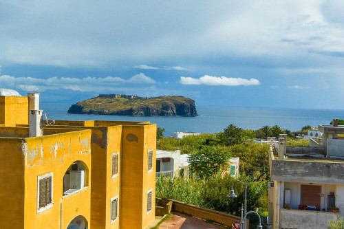 Appartamento in vendita a Ventotene