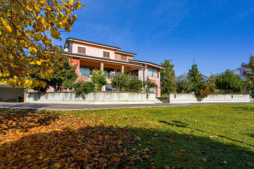 Villa for sale in Gallinaro